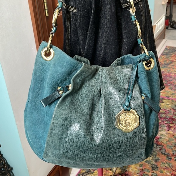 Vince Camuto  Hobo bag  large  teal green genuine leather  goldtone hardware GUC - Picture 1 of 16